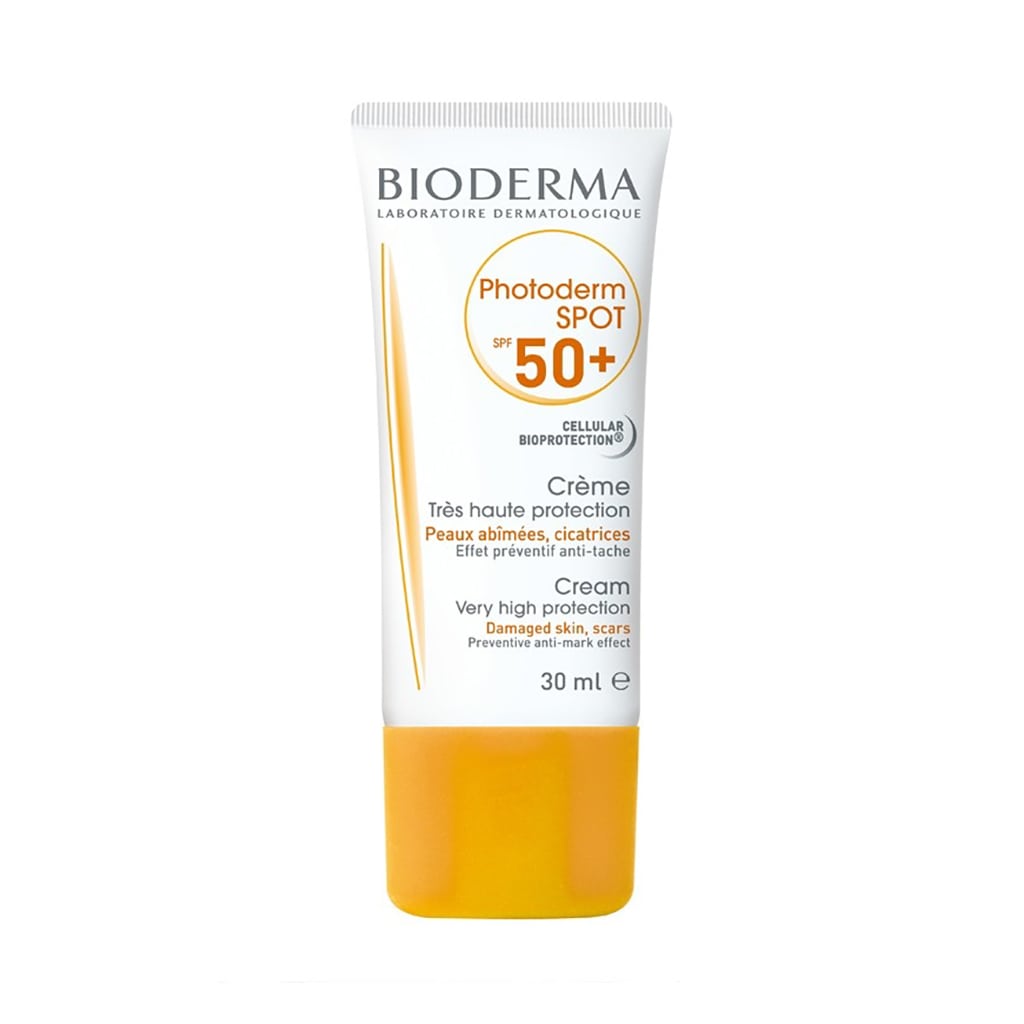 ضد آفتاب رنگی بایودرما SPF50 مدل Photoderm AR مخصوص پوست حساس